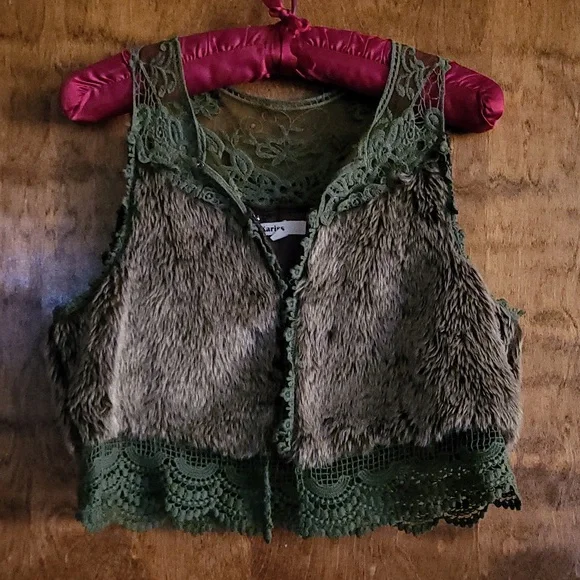 Shaggy fur embroidered top L - Picture 3 of 13